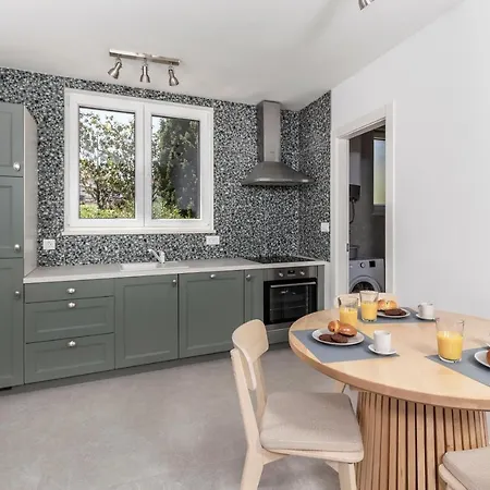 Apartamento Grey, Green I White